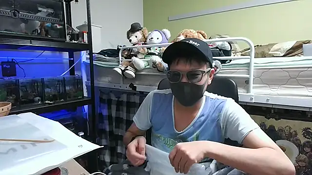 Owl1216 online show from 12-05-24, 12:50