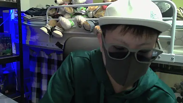 Owl1216 online show from 12-10-24, 12:16