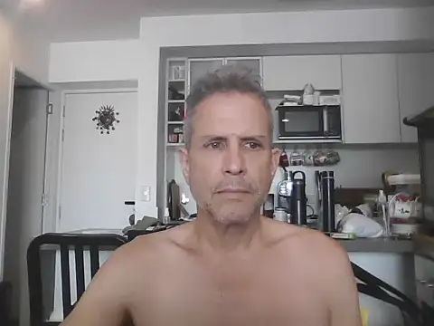 Diegoperrote682661 online show from 09-10-25, 05:56