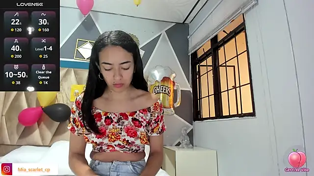 Mia scarlet69 online show from 10-04-25, 12:17