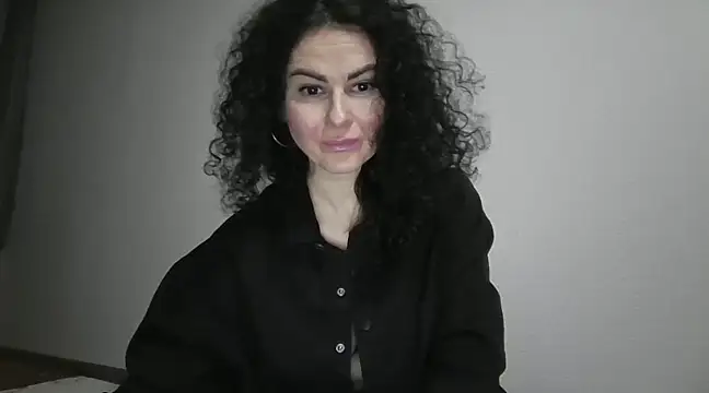 Snapshot of MiraLove362 chatting on 02-01-25, 08:16 MiraLove362 online show from 02-01-25, 08:16