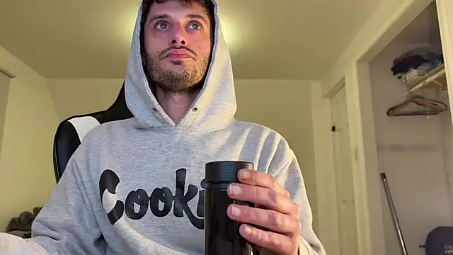 Snapshot of Dylansd chatting on 11-04-25, 05:44 Dylansd online show from 11-04-25, 05:44