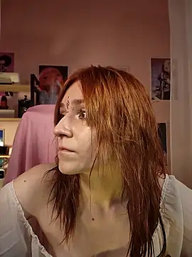 Snapshot of Rita_flame chatting on 09-23-25, 12:01 Rita flame online show from 09-23-25, 12:01