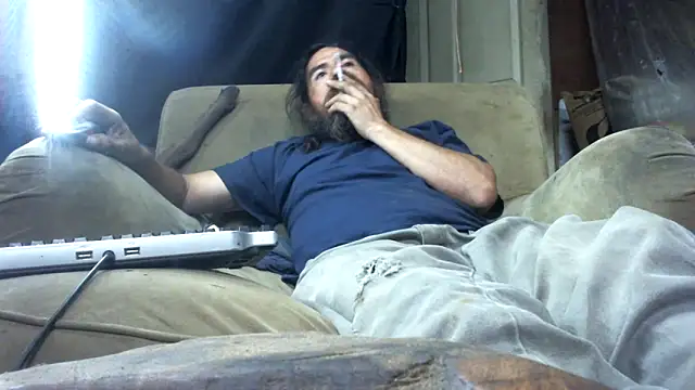 linksjack1010 online show from 05-10-26, 11:47