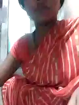 Snapshot of riya_houswife chatting on 12-24-24, 12:33 riya houswife online show from 12-24-24, 12:33