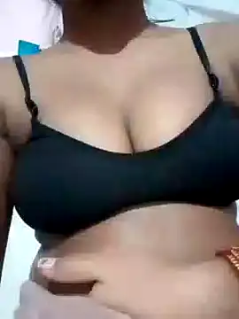 Snapshot of riya_houswife chatting on 12-04-24, 12:30 riya houswife online show from 12-04-24, 12:30