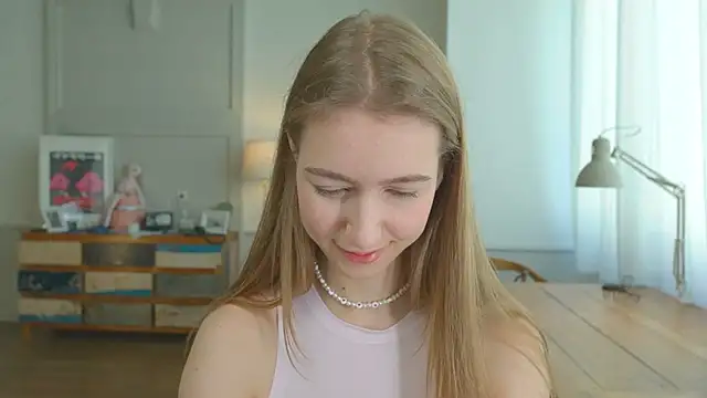 solar bella online show from 02-08-25, 11:01