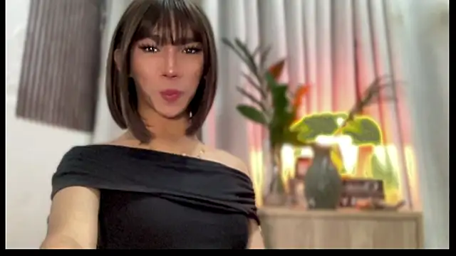 LexieTrixie online show from 03-14-26, 05:19