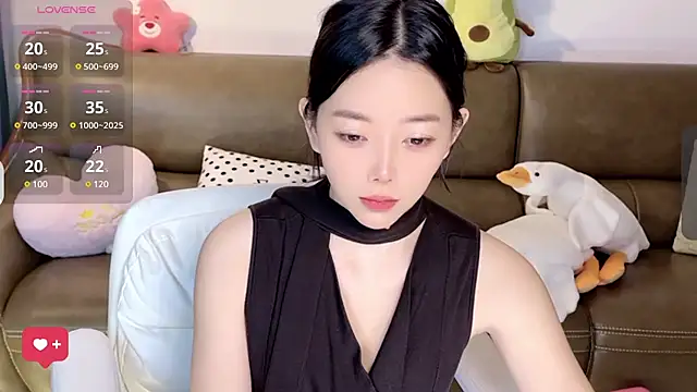 Snapshot of Yilin1999 chatting on 03-10-25, 03:20 Yilin1999 online show from 03-10-25, 03:20