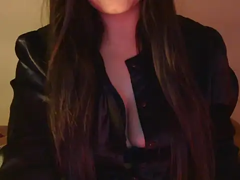 Snapshot of diva-22 chatting on 09-22-25, 11:27 diva-22 online show from 09-22-25, 11:27