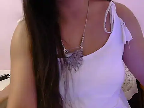 Snapshot of diva-22 chatting on 01-30-25, 02:36 diva-22 online show from 01-30-25, 02:36