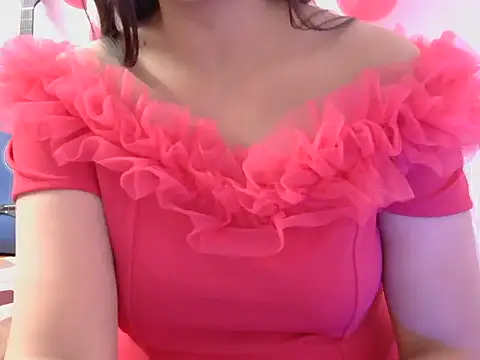 Snapshot of diva-22 chatting on 02-04-25, 02:32 diva-22 online show from 02-04-25, 02:32