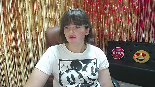 StaceyLex online show from 09-19-25, 05:22