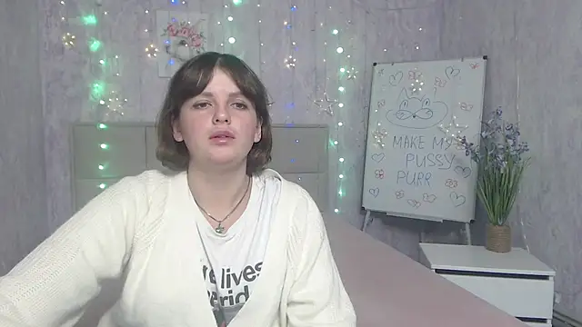 StaceyLex online show from 10-08-25, 05:42