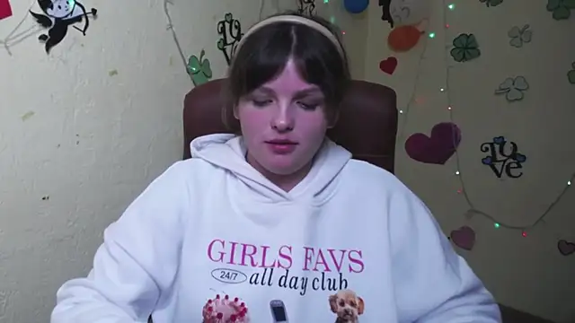 StaceyLex online show from 03-20-25, 06:09