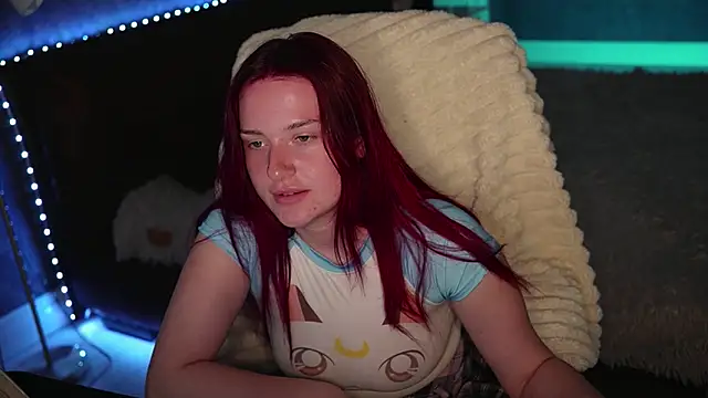 LisaElfy online show from 04-13-26, 03:16