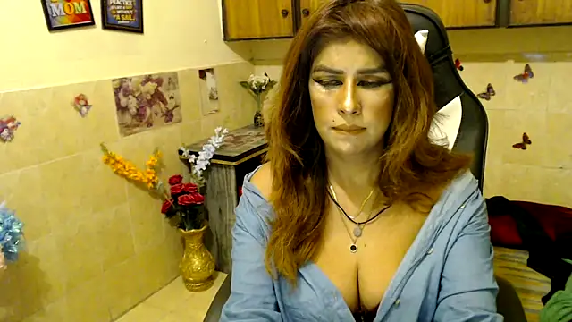Snapshot of pareeti chatting on 05-14-26, 05:32 pareeti online show from 05-14-26, 05:32