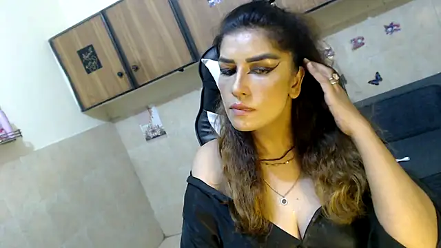 pareeti online show from 03-10-26, 04:44