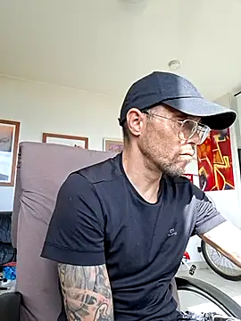 mileflav0r online show from 05-03-26, 07:57