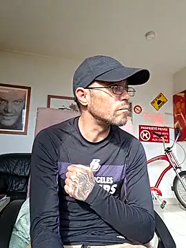 mileflav0r online show from 05-06-26, 07:34