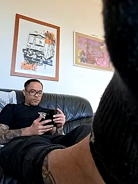 mileflav0r online show from 04-14-26, 07:02