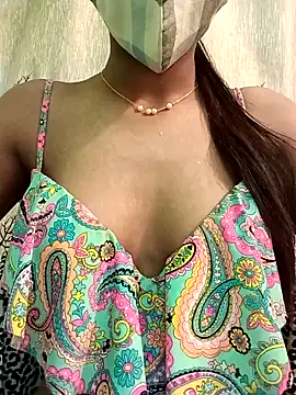 Snapshot of Miss-Sadhana chatting on 01-16-25, 07:38 Miss-Sadhana online show from 01-16-25, 07:38