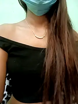 Snapshot of Miss-Sadhana chatting on 01-18-25, 01:40 Miss-Sadhana online show from 01-18-25, 01:40