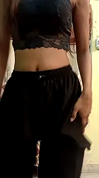 Snapshot of Miss-Sadhana chatting on 02-05-25, 10:30 Miss-Sadhana online show from 02-05-25, 10:30