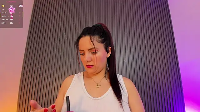 Snapshot of gaby_flow chatting on 05-17-26, 01:16 gaby flow online show from 05-17-26, 01:16