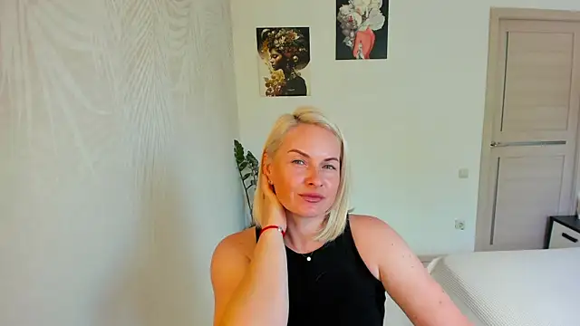Snapshot of Alicee_Gracee chatting on 07-13-26, 08:57 Alicee Gracee online show from 07-13-26, 08:57