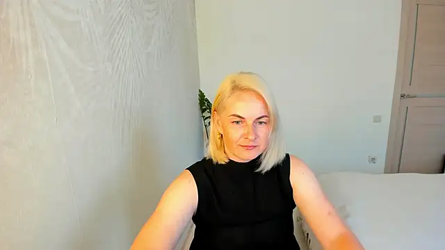 Snapshot of Alicee_Gracee chatting on 05-31-26, 02:12 Alicee Gracee online show from 05-31-26, 02:12