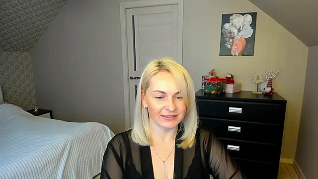 Alicee Gracee online show from 12-05-25, 08:35