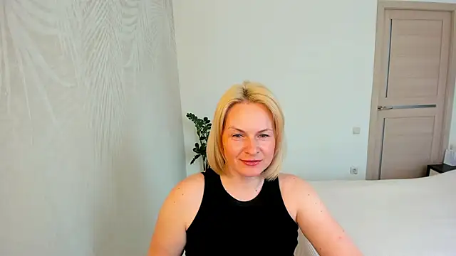 Snapshot of Alicee_Gracee chatting on 04-24-26, 09:55 Alicee Gracee online show from 04-24-26, 09:55