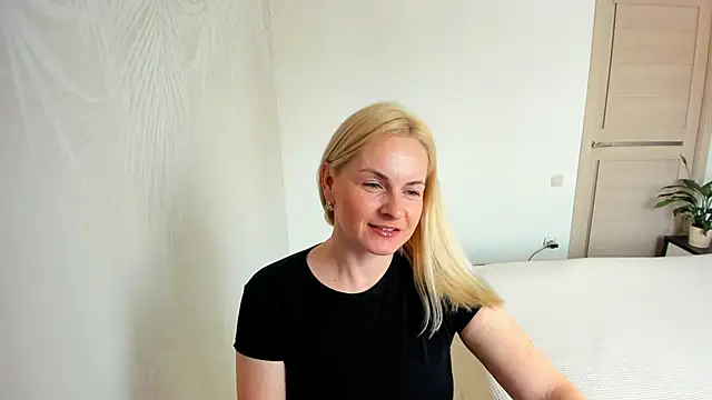 Alicee Gracee online show from 03-18-26, 09:56