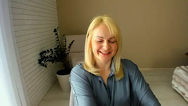 Alicee Gracee online show from 03-06-26, 10:32