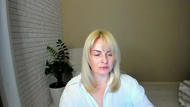 Alicee Gracee online show from 02-25-26, 07:25