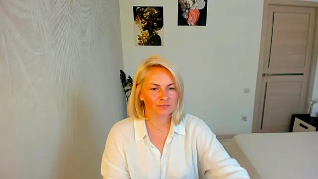 Snapshot of Alicee_Gracee chatting on 07-09-26, 09:32 Alicee Gracee online show from 07-09-26, 09:32