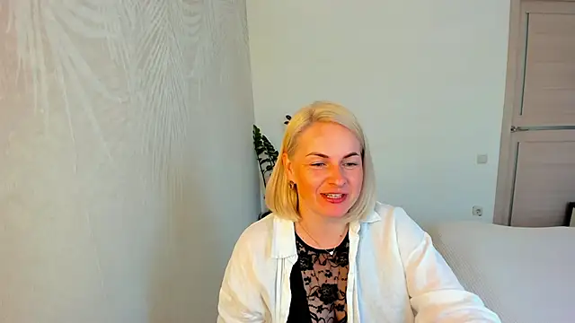 Snapshot of Alicee_Gracee chatting on 05-29-26, 07:58 Alicee Gracee online show from 05-29-26, 07:58