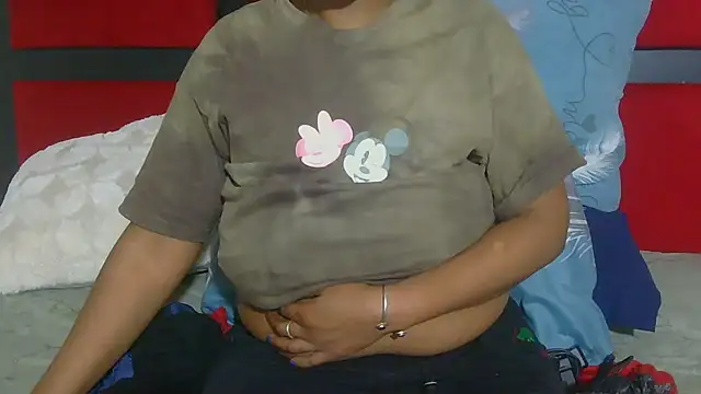 MaximTease24 online show from 06-12-26, 12:41