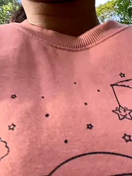 Snapshot of ScarletAss chatting on 09-11-25, 08:25 ScarletAss online show from 09-11-25, 08:25