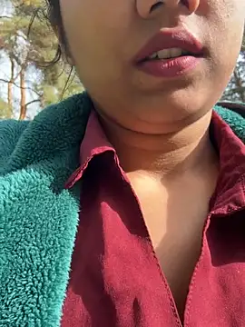 Snapshot of ScarletAss chatting on 09-18-25, 11:13 ScarletAss online show from 09-18-25, 11:13