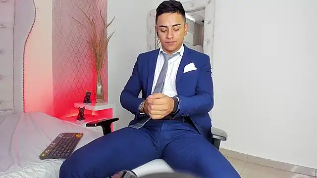 Lucii fer  online show from 04-13-26, 12:20