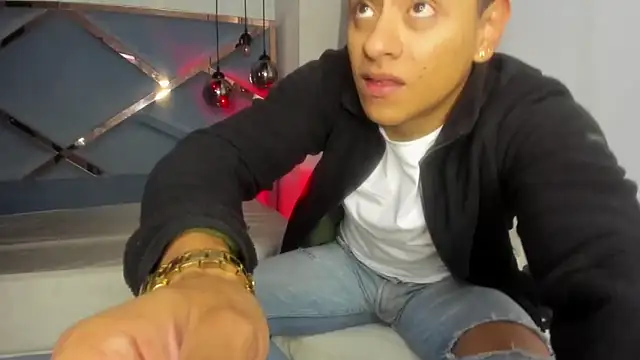 Lucii fer  online show from 03-01-26, 12:27