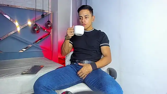 Lucii fer  online show from 03-14-26, 11:38