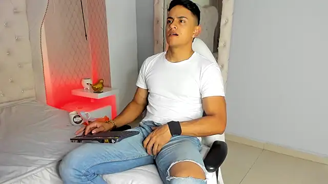 Lucii fer  online show from 02-01-26, 11:52