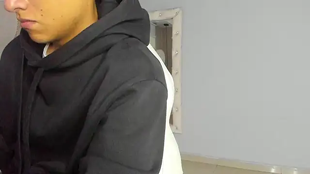 Lucii fer  online show from 02-13-26, 11:21