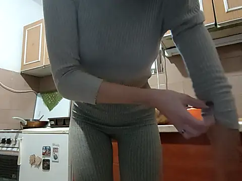 beaverwoman online show from 11-10-25, 01:49