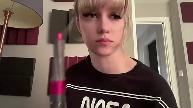 LustfulLuna  online show from 11-13-25, 12:53