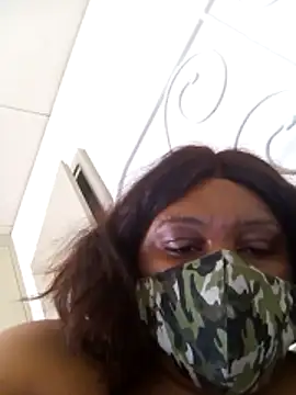 Snapshot of bonbonaumiel chatting on 01-17-25, 08:24 bonbonaumiel online show from 01-17-25, 08:24