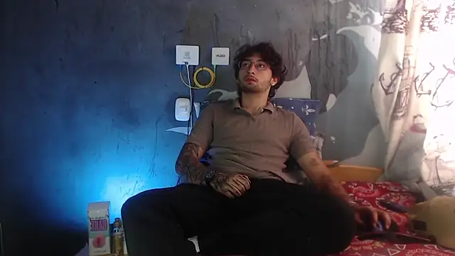 Dereck Dickson online show from 10-11-25, 03:35